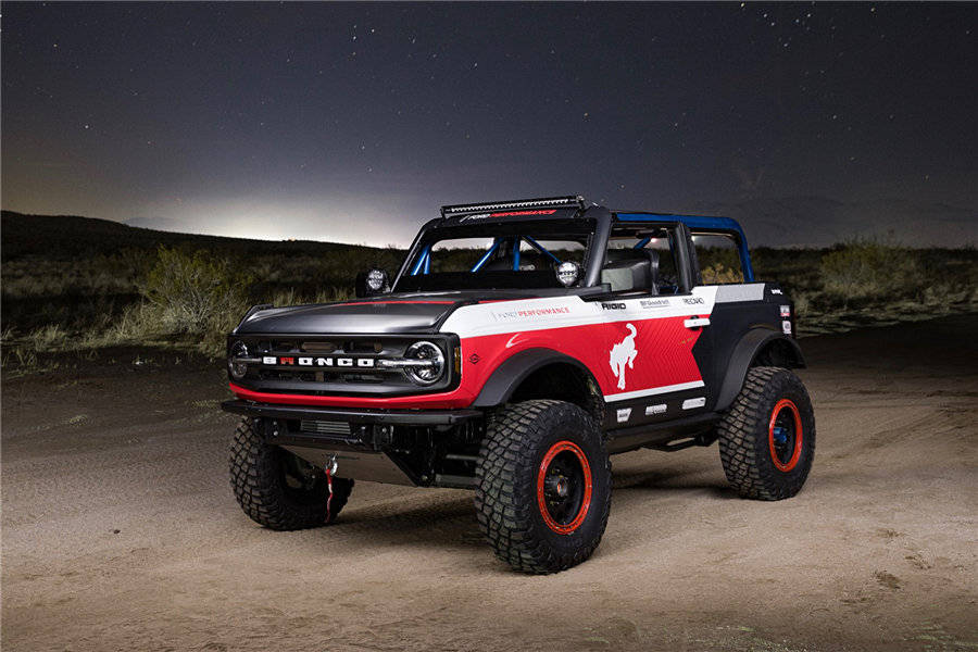 全新竞技版福特bronco实拍,2.7t 四驱,越野比路虎卫士还给力