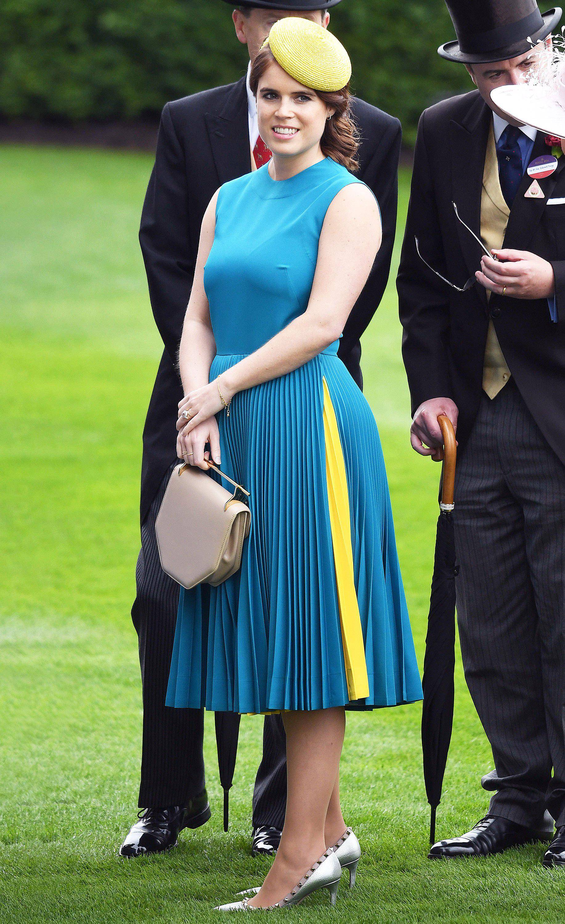 尤金妮公主生啦!怀孕时身材严重发福,光生娃当天就花了近18万