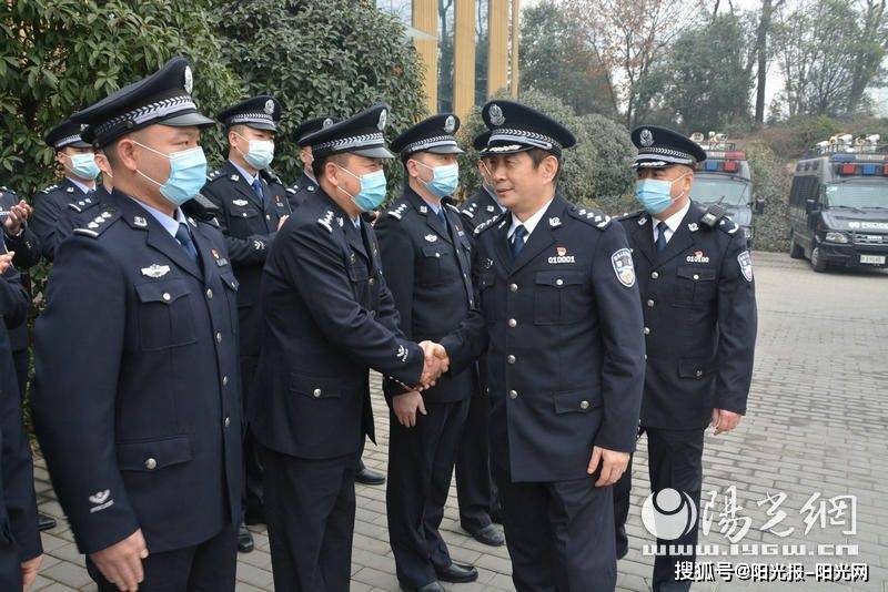肖西亮副市长看望慰问浐灞分局值班民警