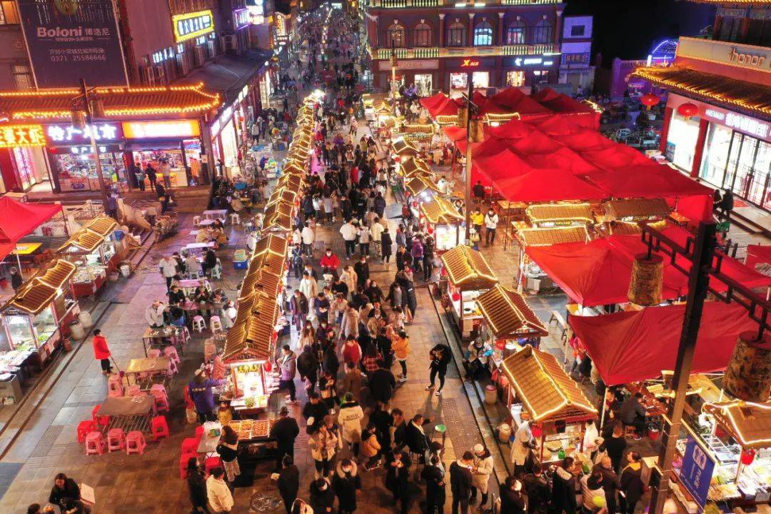 防疫新年画门神戴口罩,瞰河南开封鼓楼夜市开市灯火通明_手机搜狐网