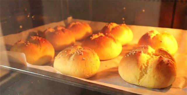 如何制作面包不用黄油 eb5ad72c15444dc8b321e556095b7237.jpeg