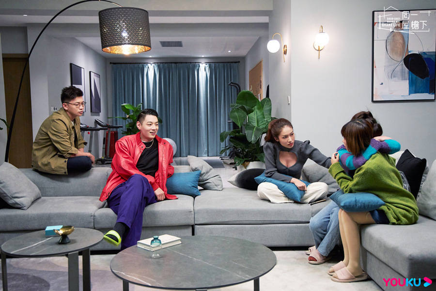 感情中最忌讳付出感吗?《同一屋檐下》褚梦娜王天奇吵架引共鸣