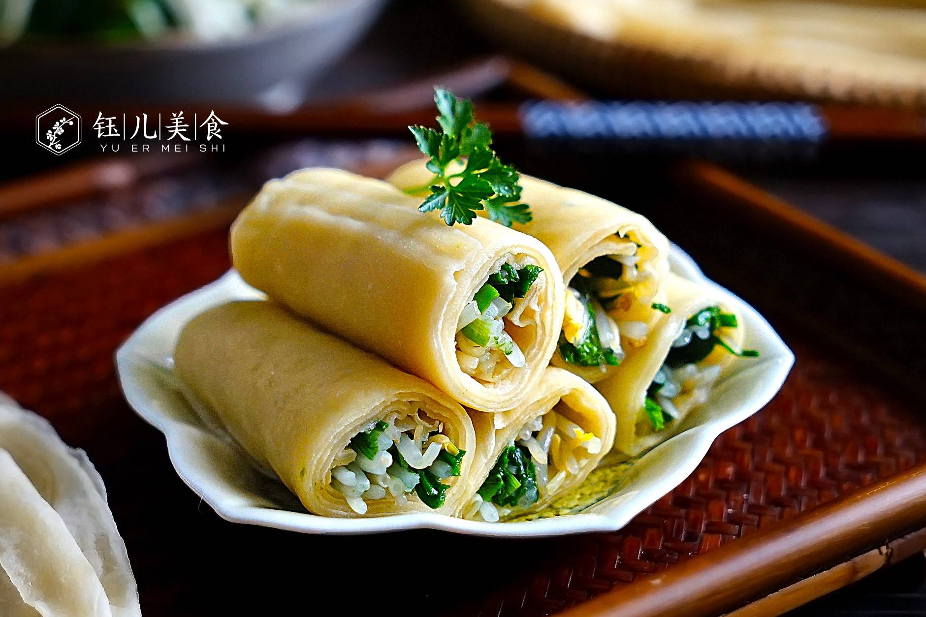 开工了,早餐给家人这样做春饼,不蒸不揉面不刷油,又薄又筋道