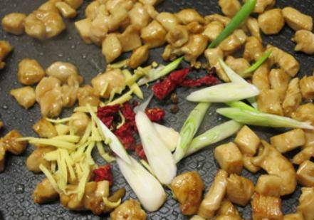 怎样腌白萝卜干好吃又脆正确做法 6de6ff1ca9454a5ca23aef4aac1d4743.jpeg