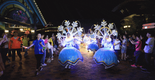 云赏·冰雪龙江丨哈尔滨融创乐园，童话世界里的狂欢派对