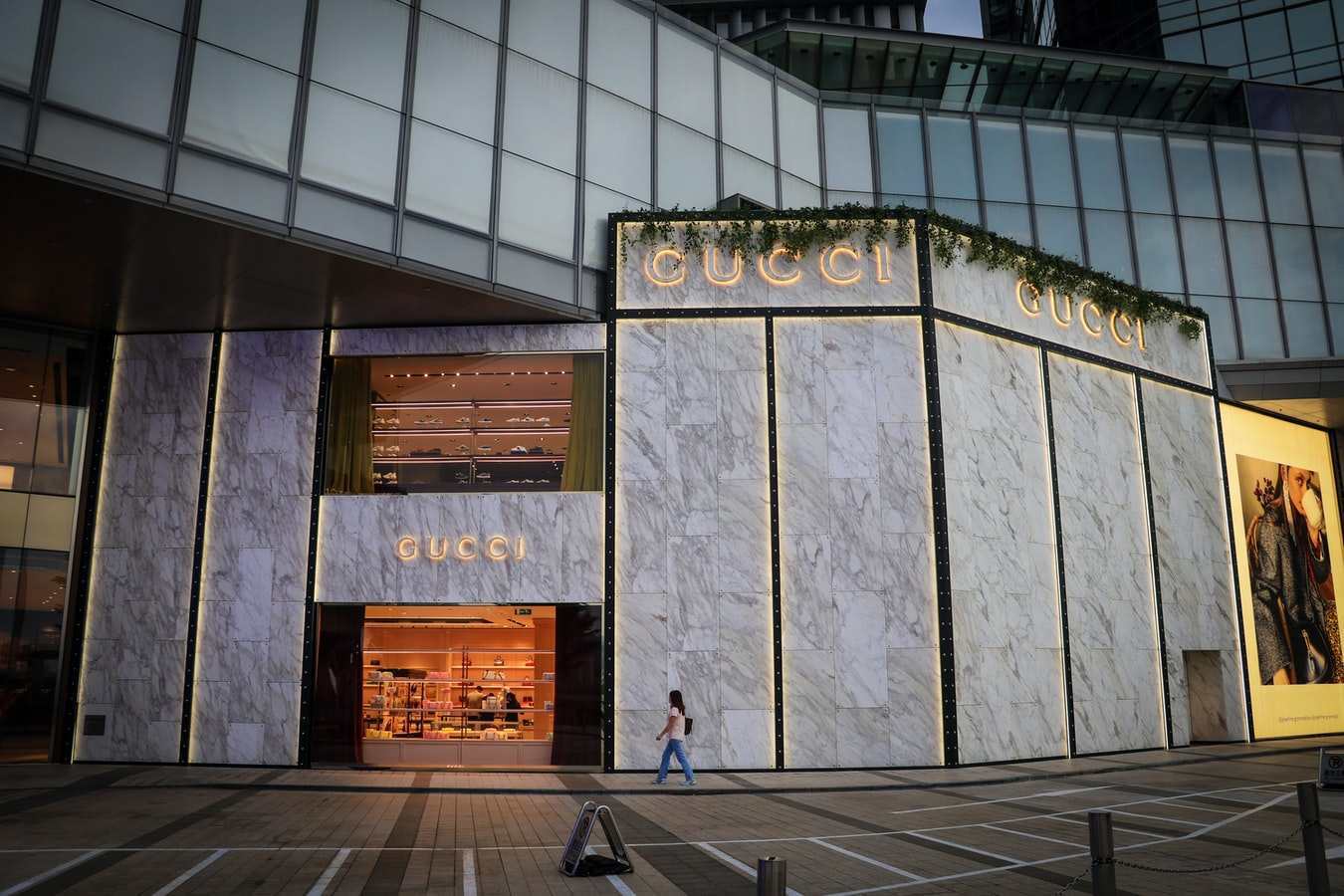 ȥ���й��ݳ�Ʒ���ѱ���48%,Խ�Ǽ�Խ���й���������ô��?