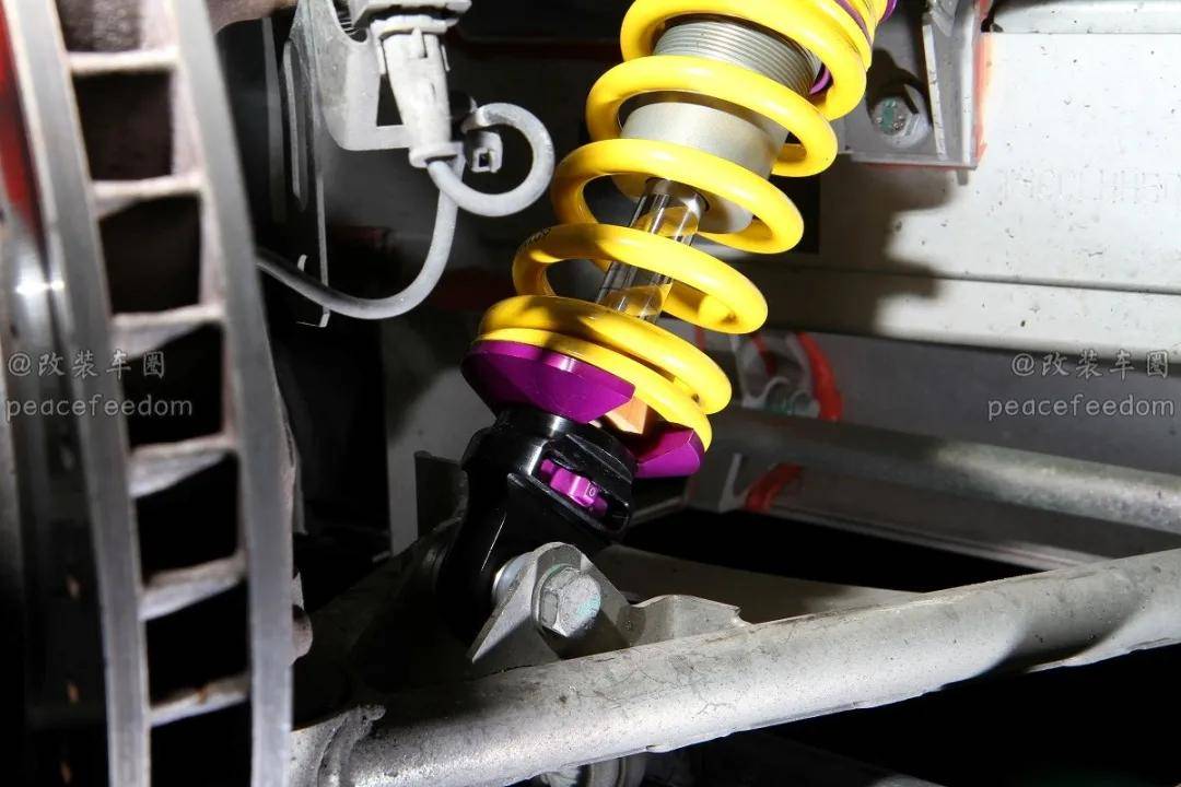 改装人必须了解的顶级赛道型避震器kwcompetition2a3a避震器