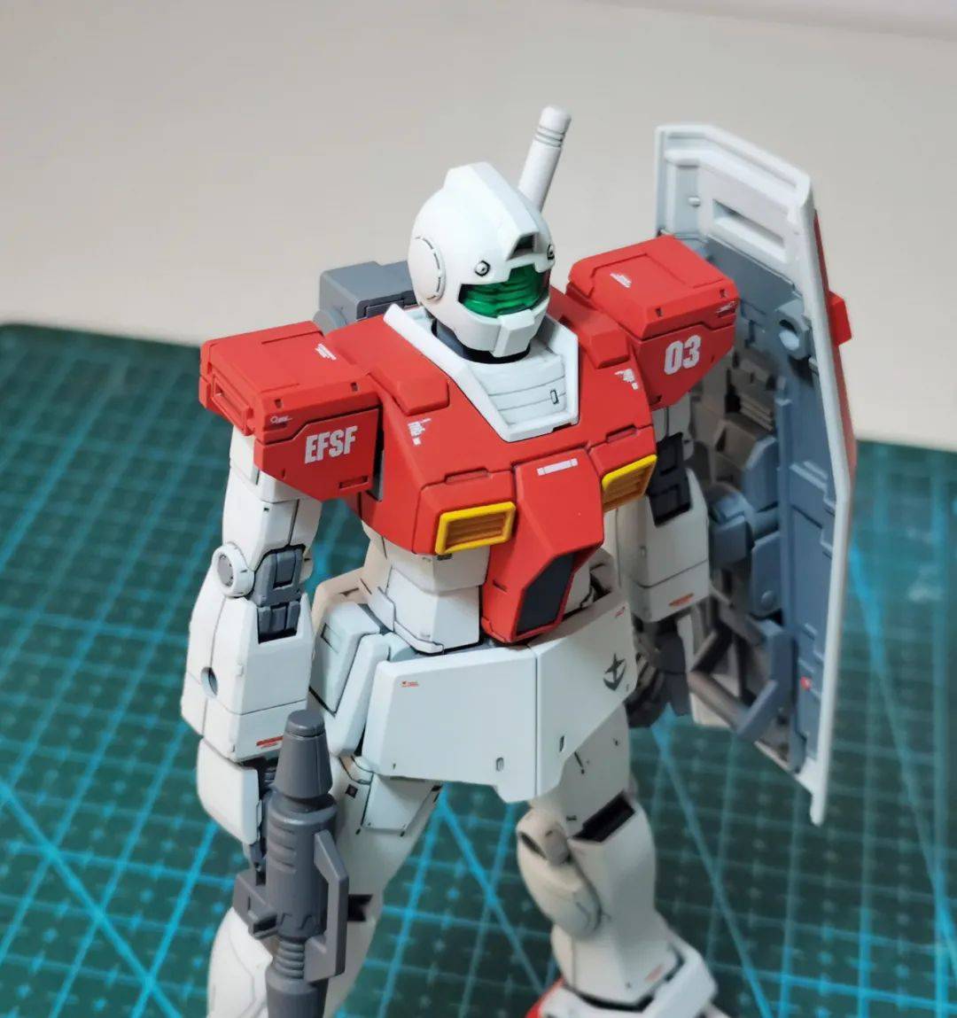 联邦军的泛用型量产机——rgm-79_吉姆