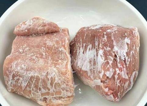 快速解冻猪肉方法大全 d01f5c3a189a41438006b2f527a70b76.jpeg