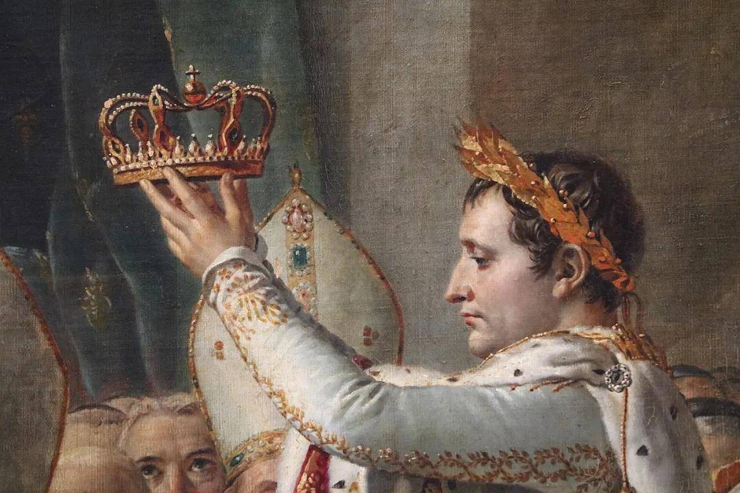 着加冕礼服的拿破仑图片