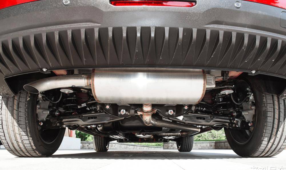 第三代全新哈弗h6是基于长城汽车紧凑型suv平台打造的一款产品,它已经