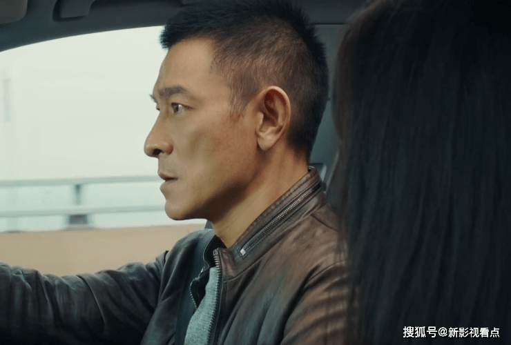 拆弹专家2票房达到1313亿超过扫毒2最佳港片应有的成就