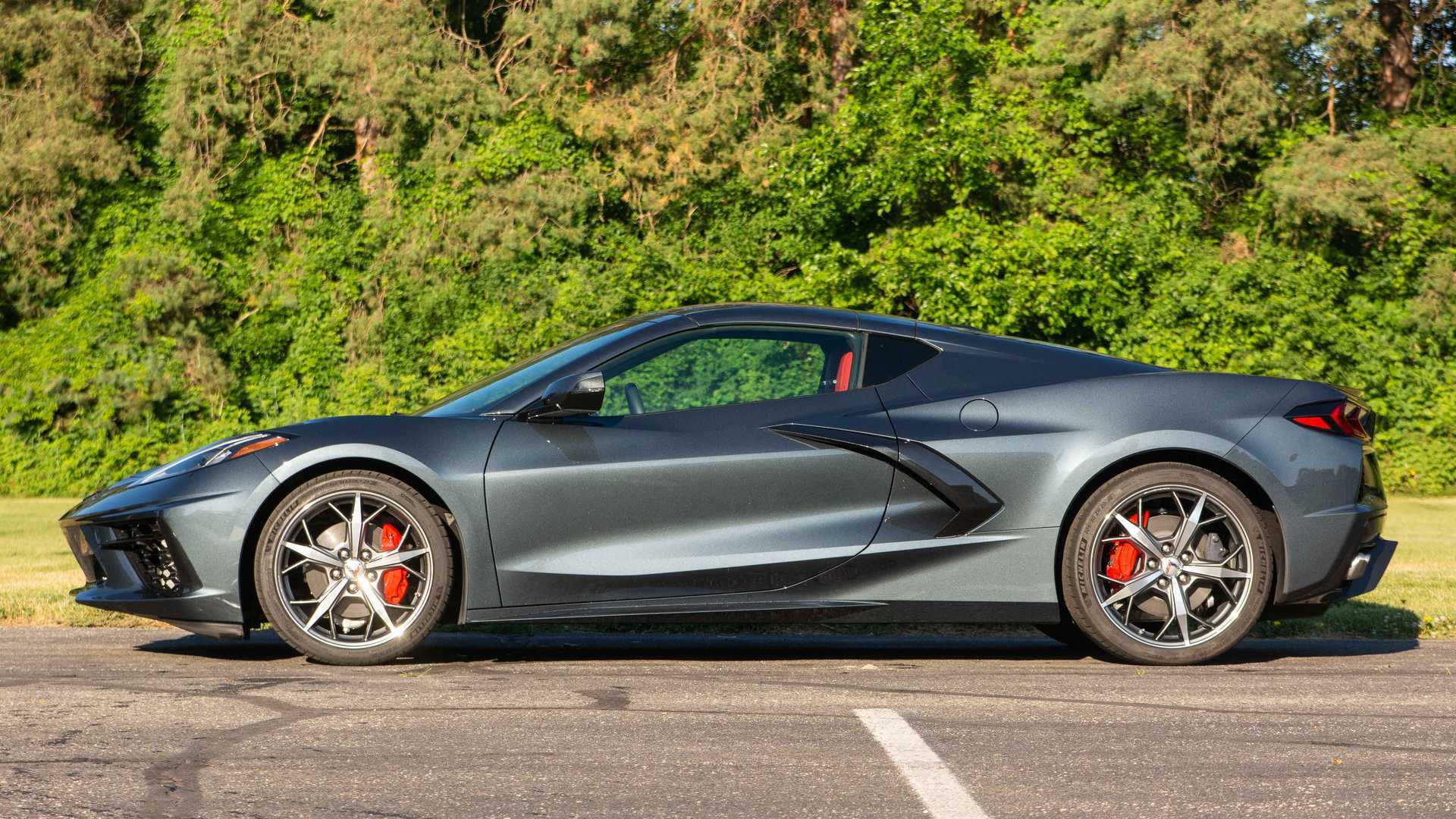 因供应链受影响科尔维特c8被迫暂停生产