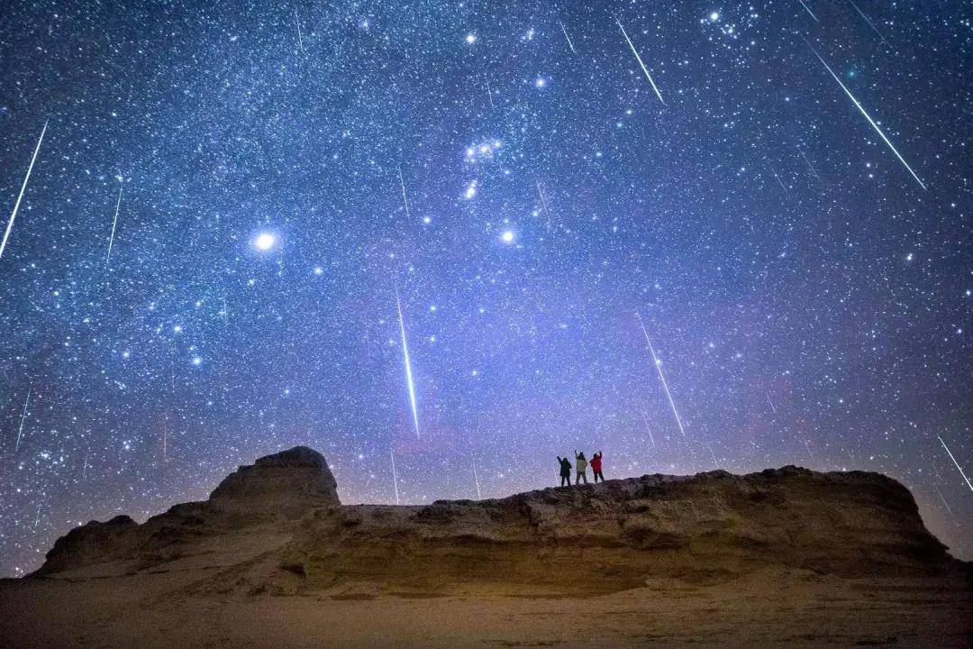 赛什腾|竟为探索星辰大海？在2800米，他们放了个气球