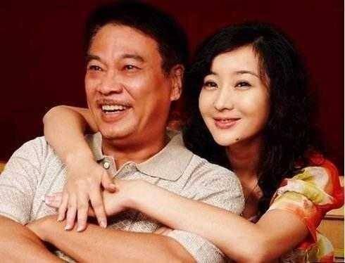 吴孟达三个老婆个个貌美如花