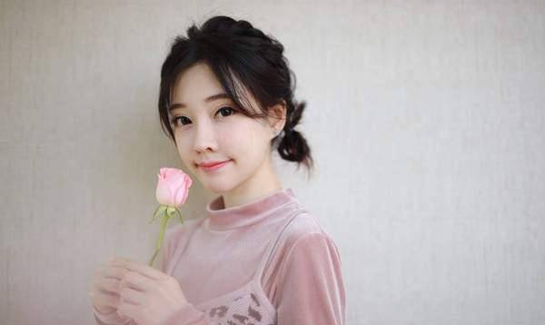 佛系少女冯提莫完整 817a411f691d4d128131a7669a85ed8d.jpeg
