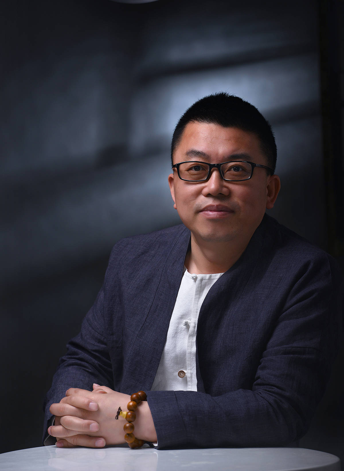 王霄作品循光留迹慢时光因美食而驻足