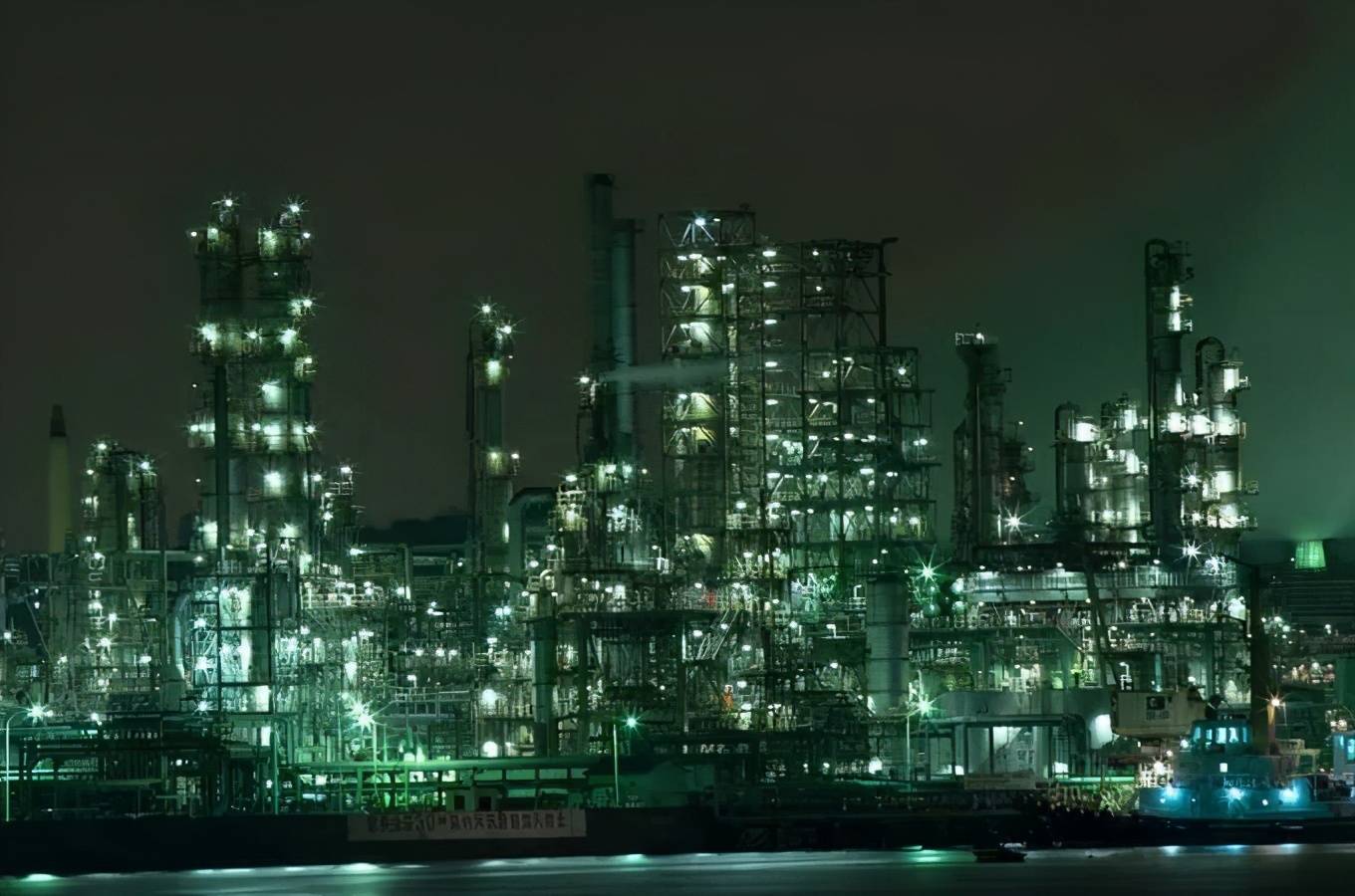 日本工业旅游之夜色工厂 北九州