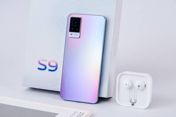 美颜|vivo S9深度评测：首发天玑1100，极夜柔光，自拍天花板