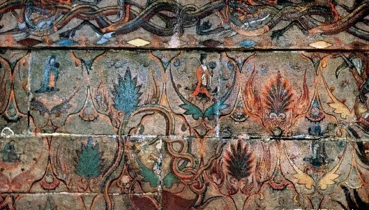 窃走了长川一号高句丽墓葬中的珍贵壁画,摆放在韩国的博物馆中声称是