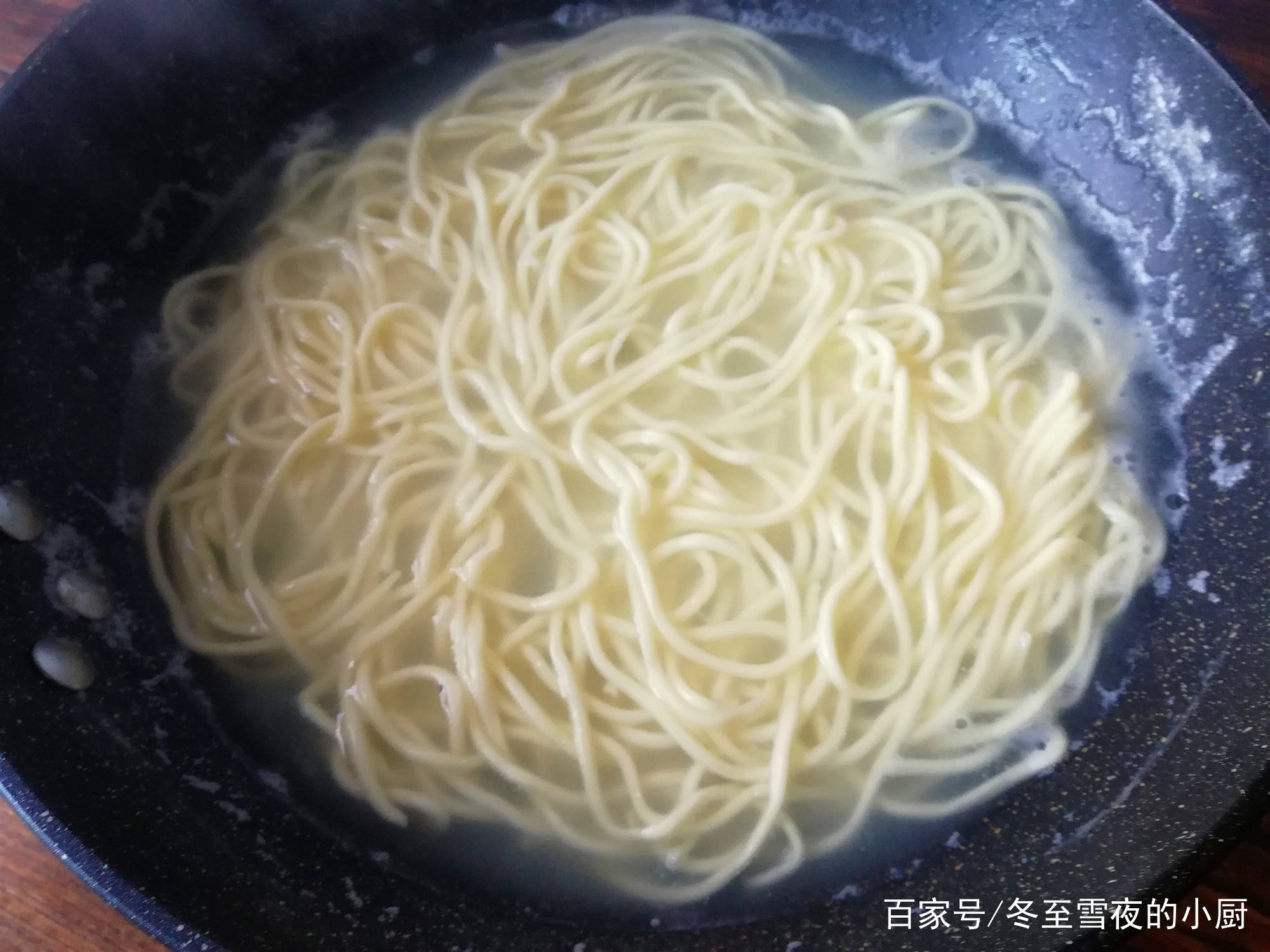 2f94986fa31041bfb57a40b19e65b457.jpeg