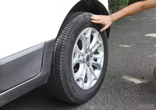 胎压多少不能走了 7c1aa4e74d0141acb933dfca6f1b8eec.jpeg