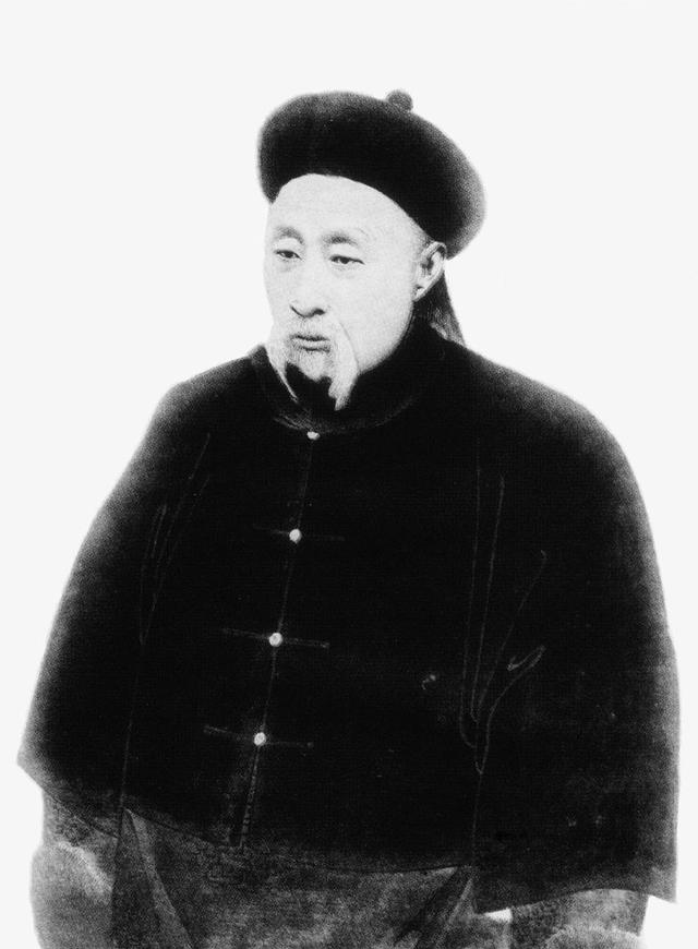 东三省总督(赵尔巽)1844年5月23日—1927年9月3日辛亥革命之后,清朝