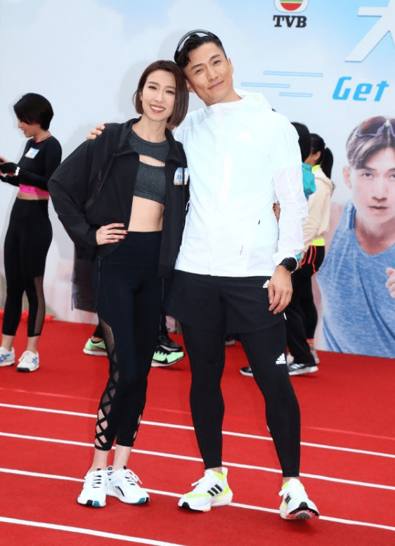 喜爱的演员,特别是陈山聪凭借《金宵大厦》一度成为视帝的最佳候选人