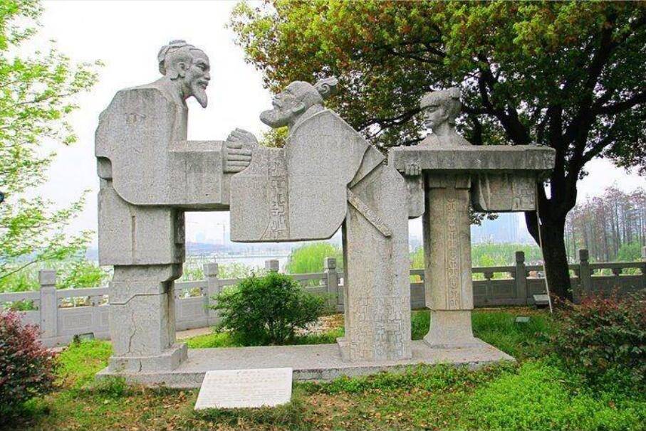 厦门巴黎婚纱摄影