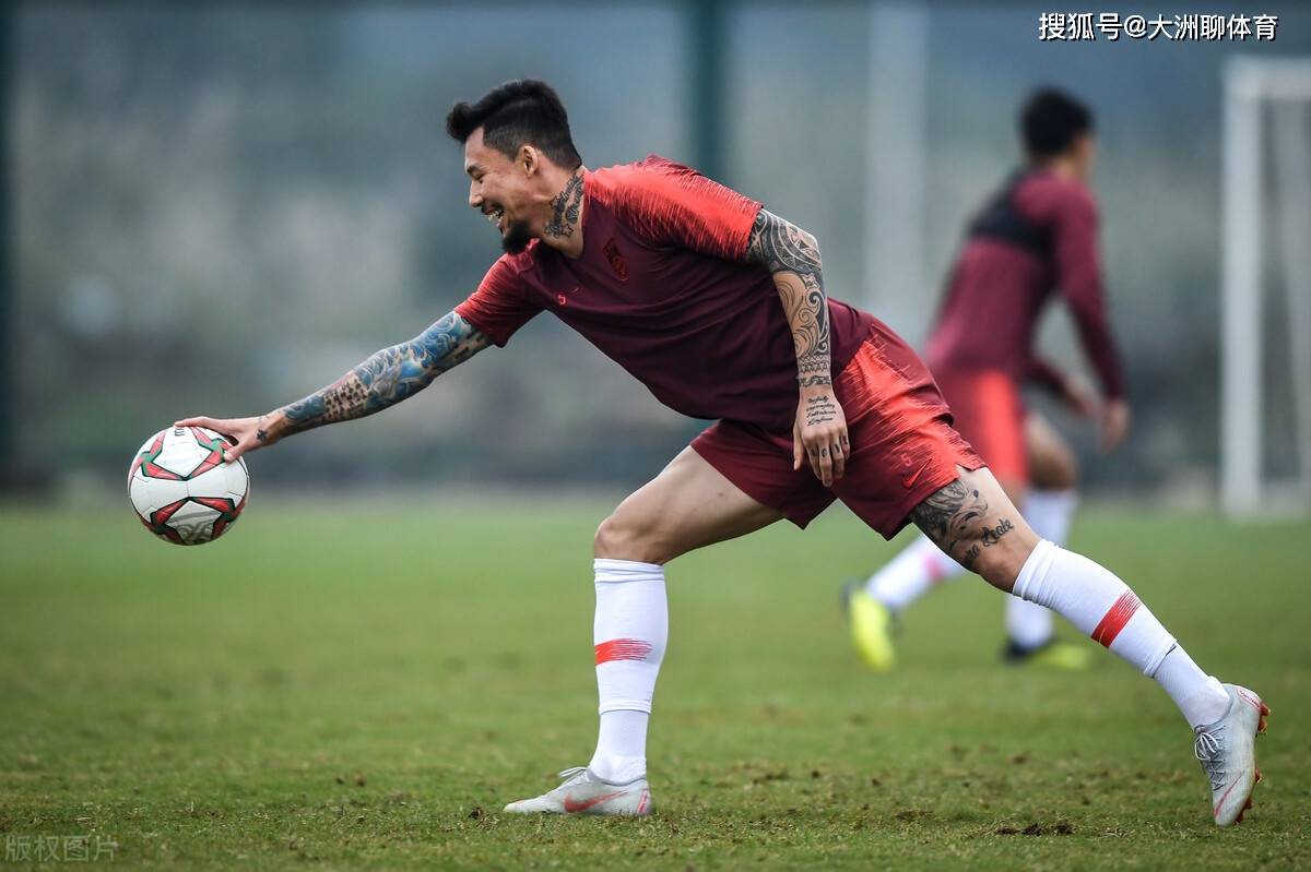 原创厉害了国足新名单基本确定李铁要搞大动作两名恒大悍将无缘