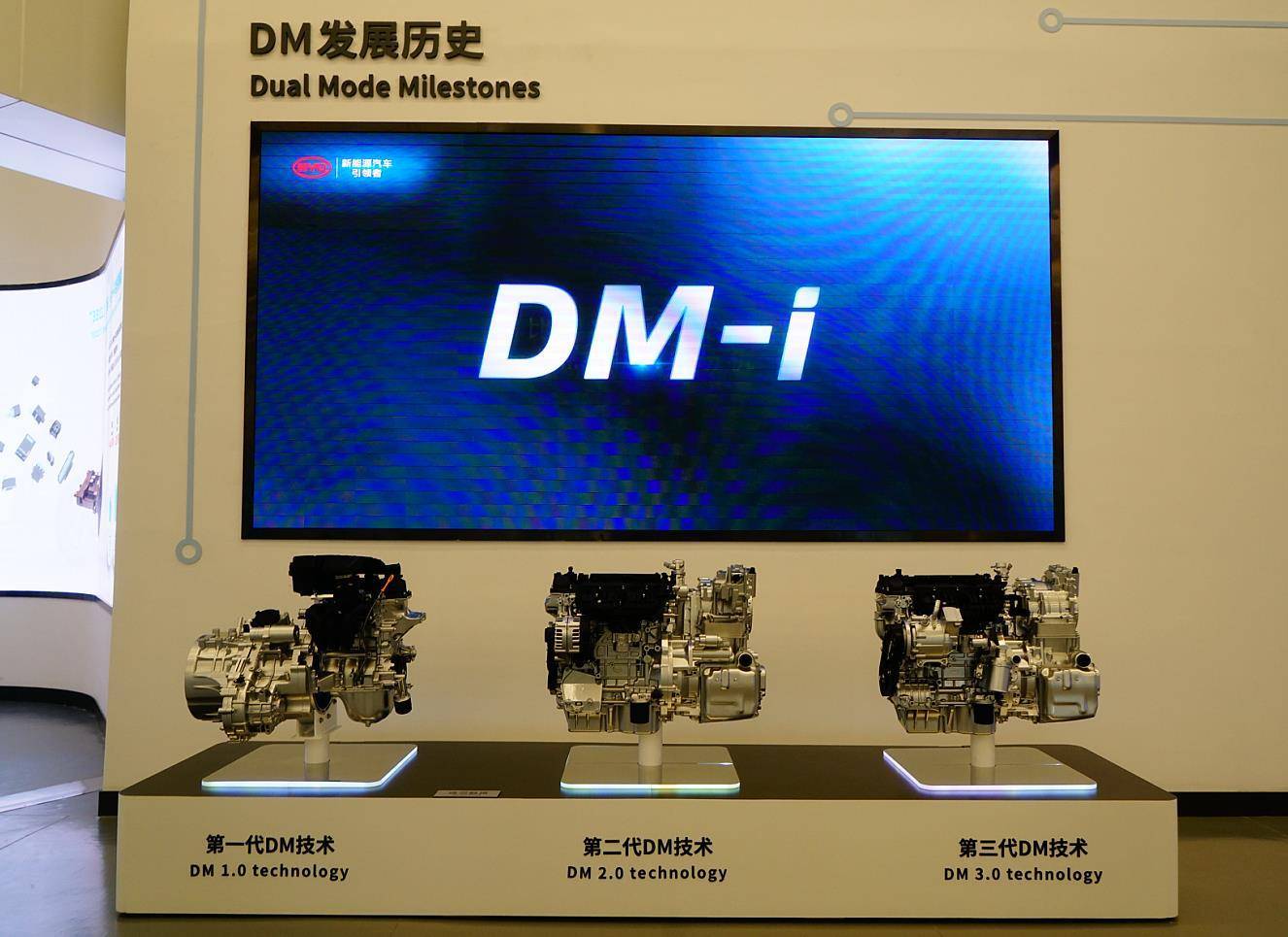 合资品牌依旧处于领先地位,中国品牌轿车仅有吉利帝豪,长安逸动plus等