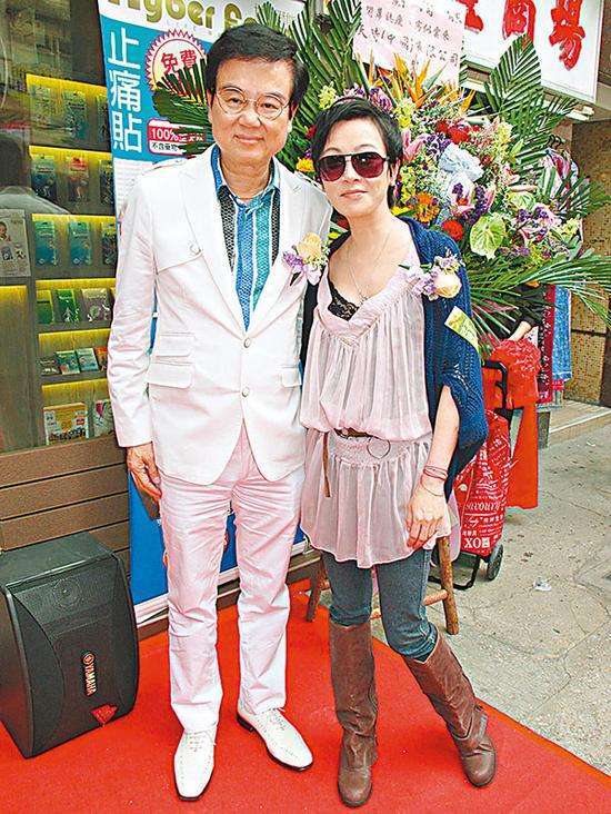 曾与郭富城刘銮雄相恋,可惜如今单身_袁洁莹