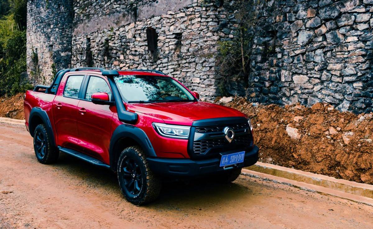 长城炮越野版柴油版参数 845575177216427ab981a93717be977d.jpeg