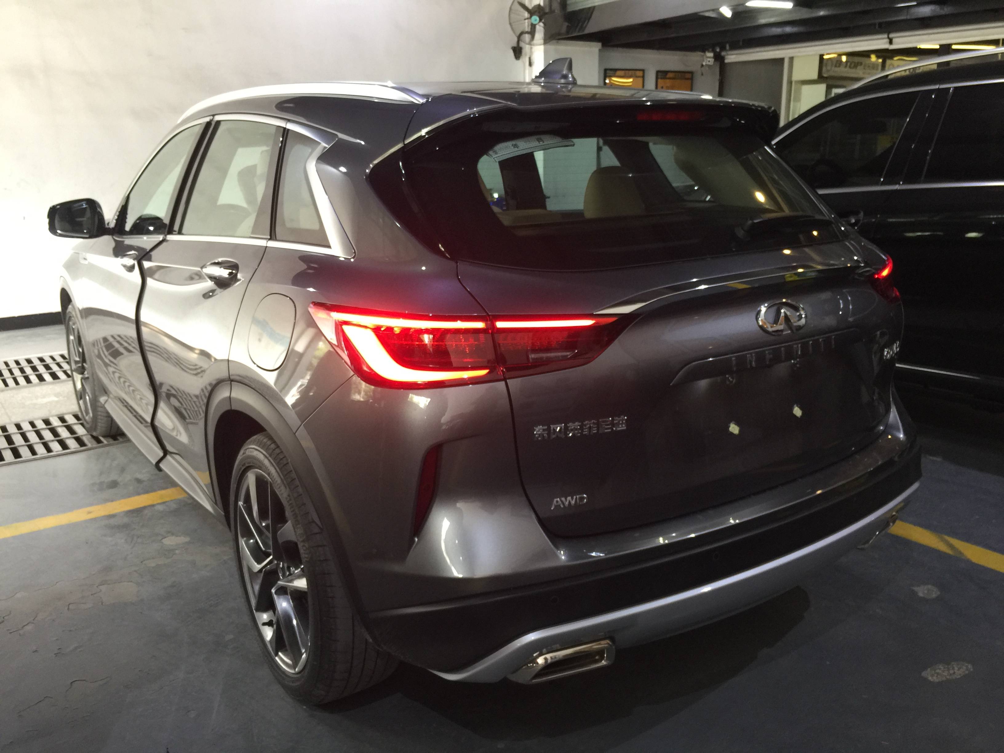 英菲尼迪qx50海外版尾灯改装,东莞锋程全国首家改装技术,qx50改美规版