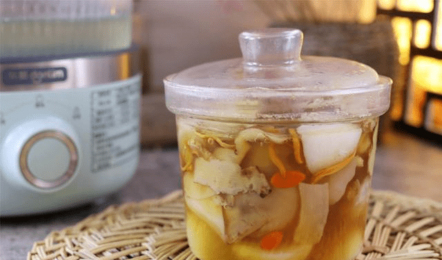 猪脚怎么炖汤不油腻 e740a78f711a47b9b3851573c665ea4f.png