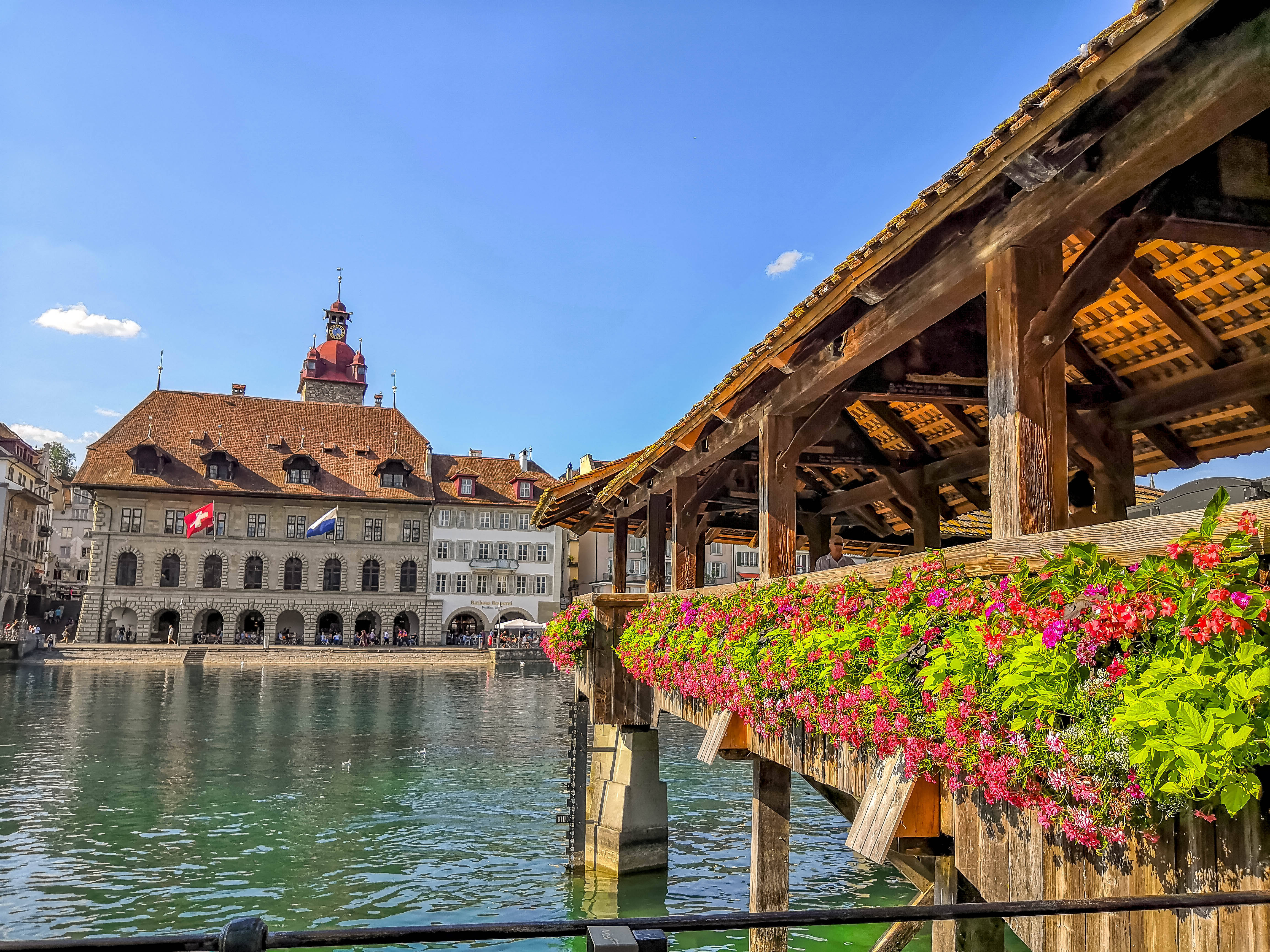 欧洲最浪漫的小镇，瑞士琉森，景美人少，颜值爆棚