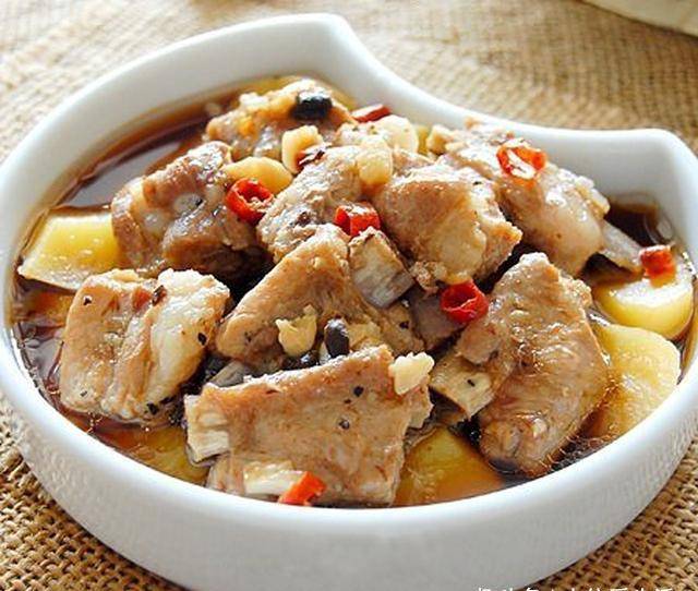 大米饭配什么素菜下饭好吃 12ab2803bb6843638eb499eb4a6e5490.jpeg