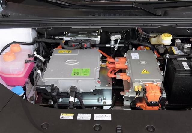 广汽本田ea6绎乐购车手册推荐尊贵版车型配置更丰富