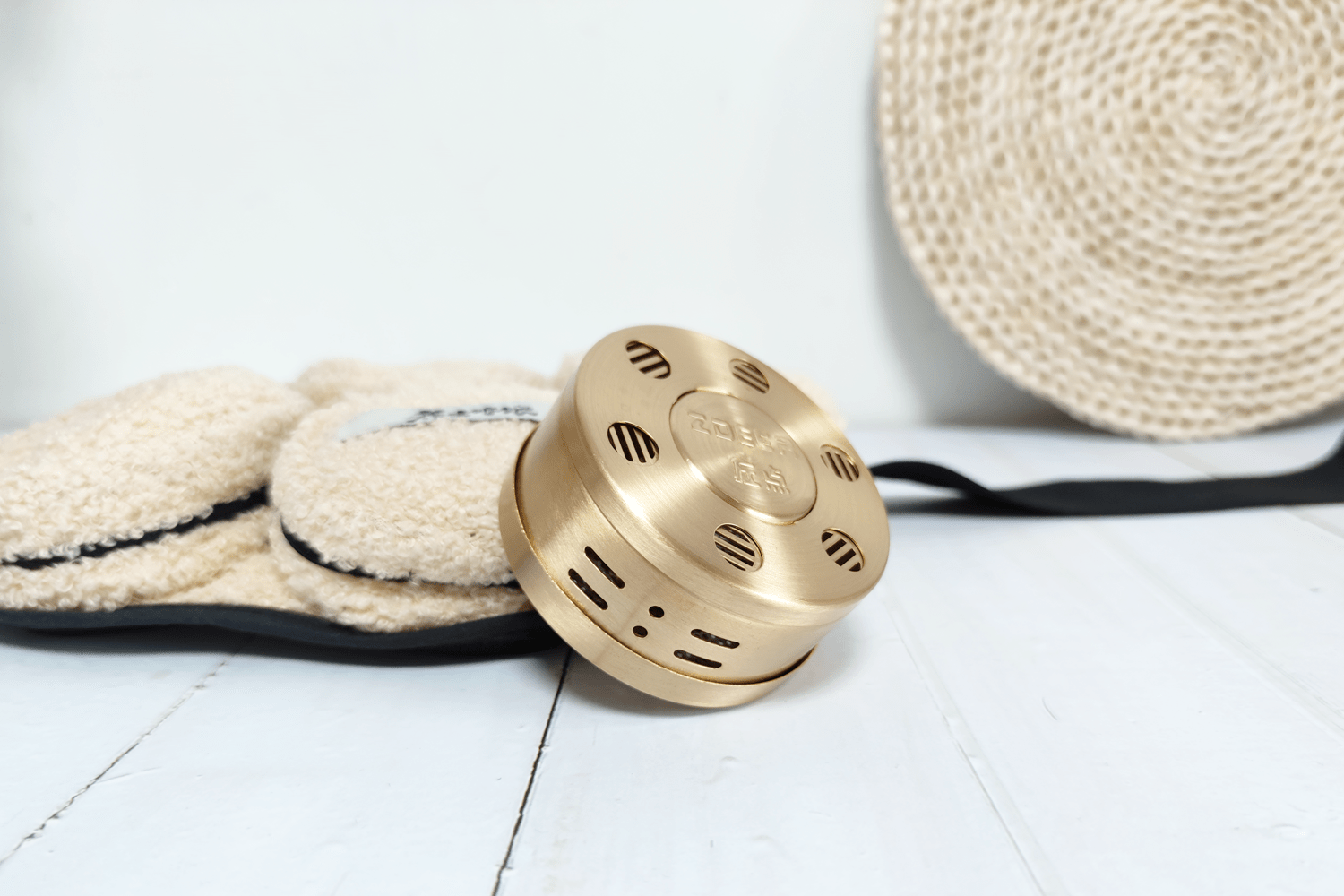 把艾随身携带旋转风口无烟艾灸左点新品铜盒艾灸盒体验