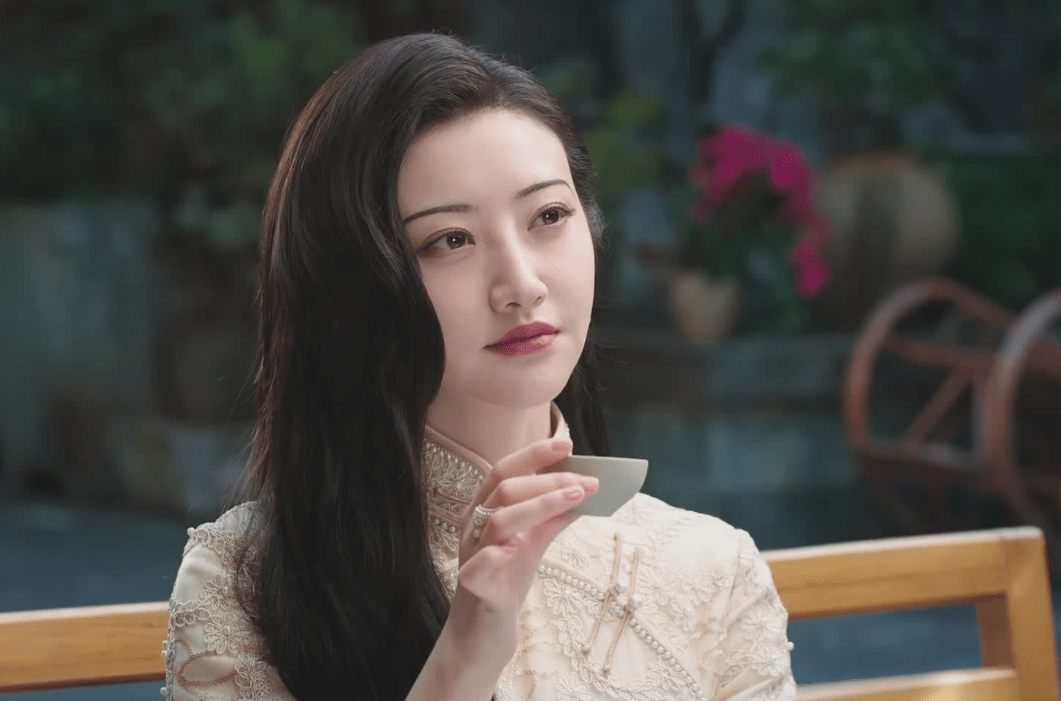 《司藤》秦放真实身份和原著有出入:不是白英孩子,而是一棵树!_景甜