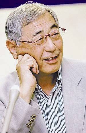 鲁迅郭沫若毛姆柯南道尔知念实希人那些弃医从文的作家