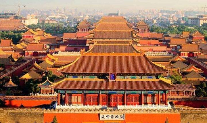 北京那么大，为什么乌鸦只选故宫？殊不知，满族还有一传说