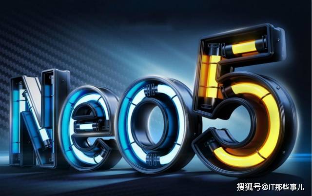 方面|价格相差300元 iQOO Neo5和Redmi K40买哪个更划算？