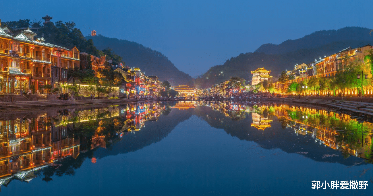 中国最美小城，曾因148元门票险些倒闭，免费后百万游客光临