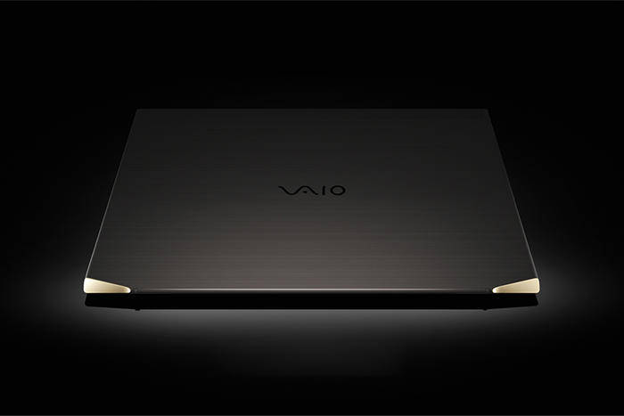 999克超轻笔记本电脑vaio Z 2021正在抢购中 机身