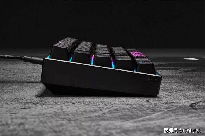 海盗船推出60 有线机械键盘 K65 Rgb Mini 按键