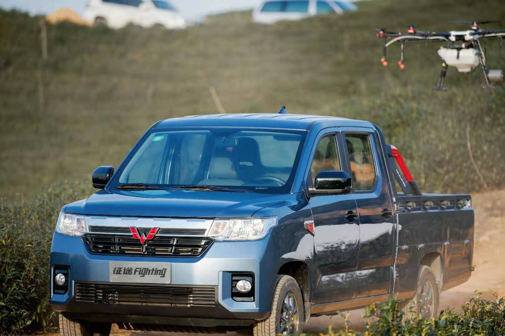 定了五菱征途漫漫惟有奋斗外观超有范