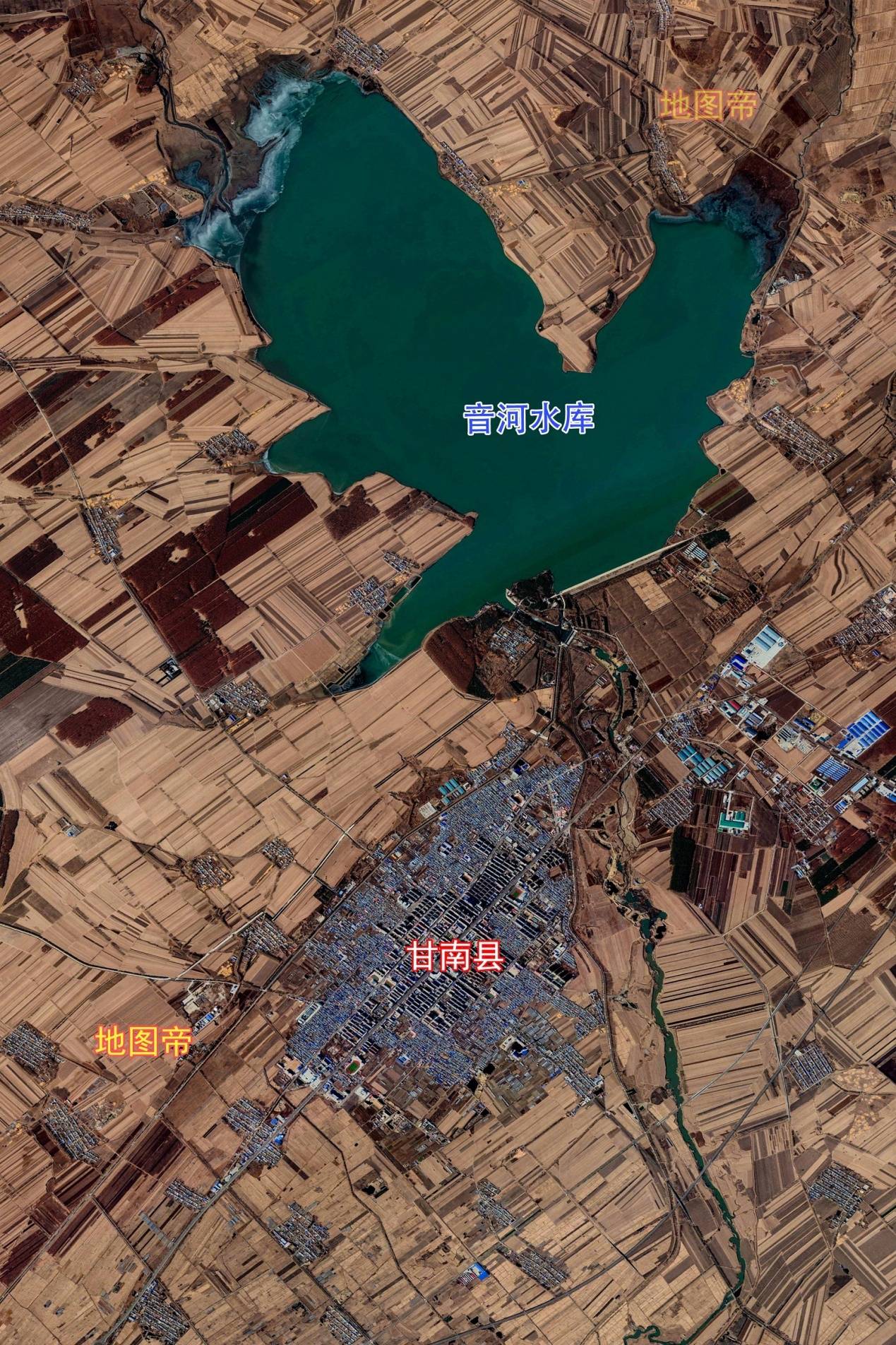 在黑龙江齐齐哈尔，为何有块地属于北京？