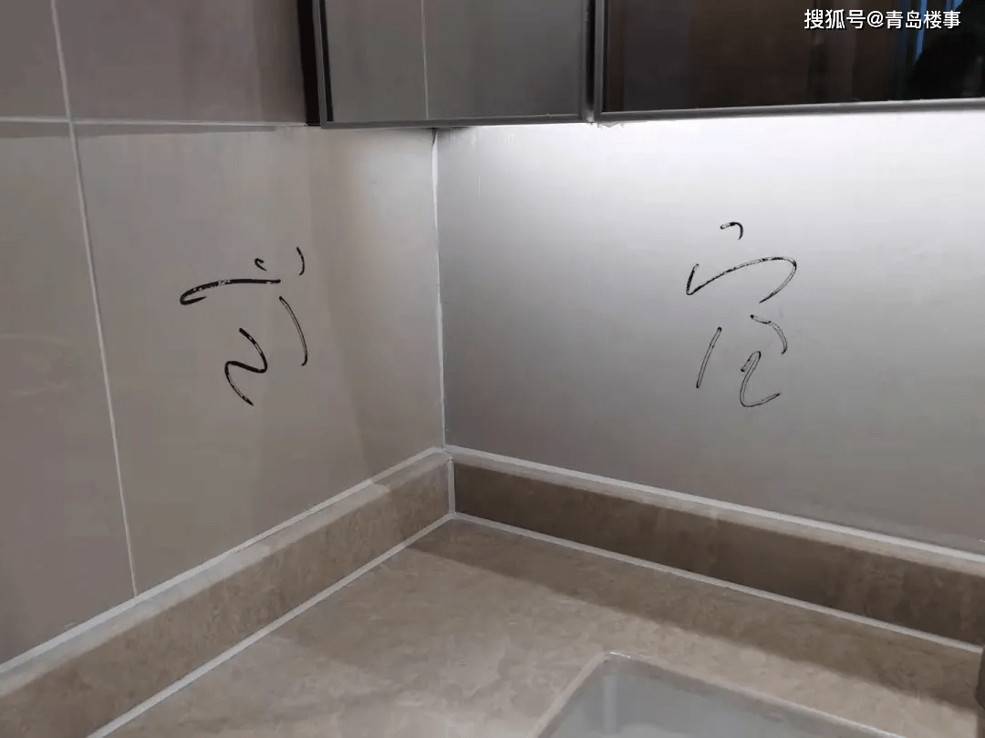 47825bf2a07645ef9aefc8ad0051908e.png