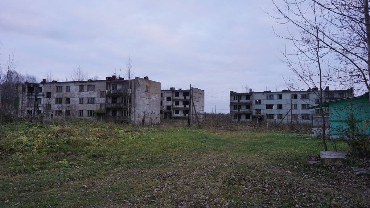 苏联时期繁荣的集体农庄，如今却变成了幽灵小镇